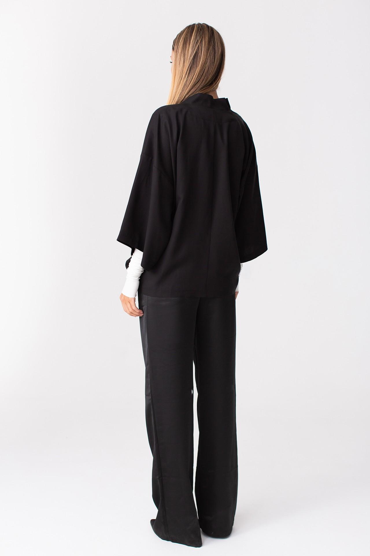Kimono scurt negru
