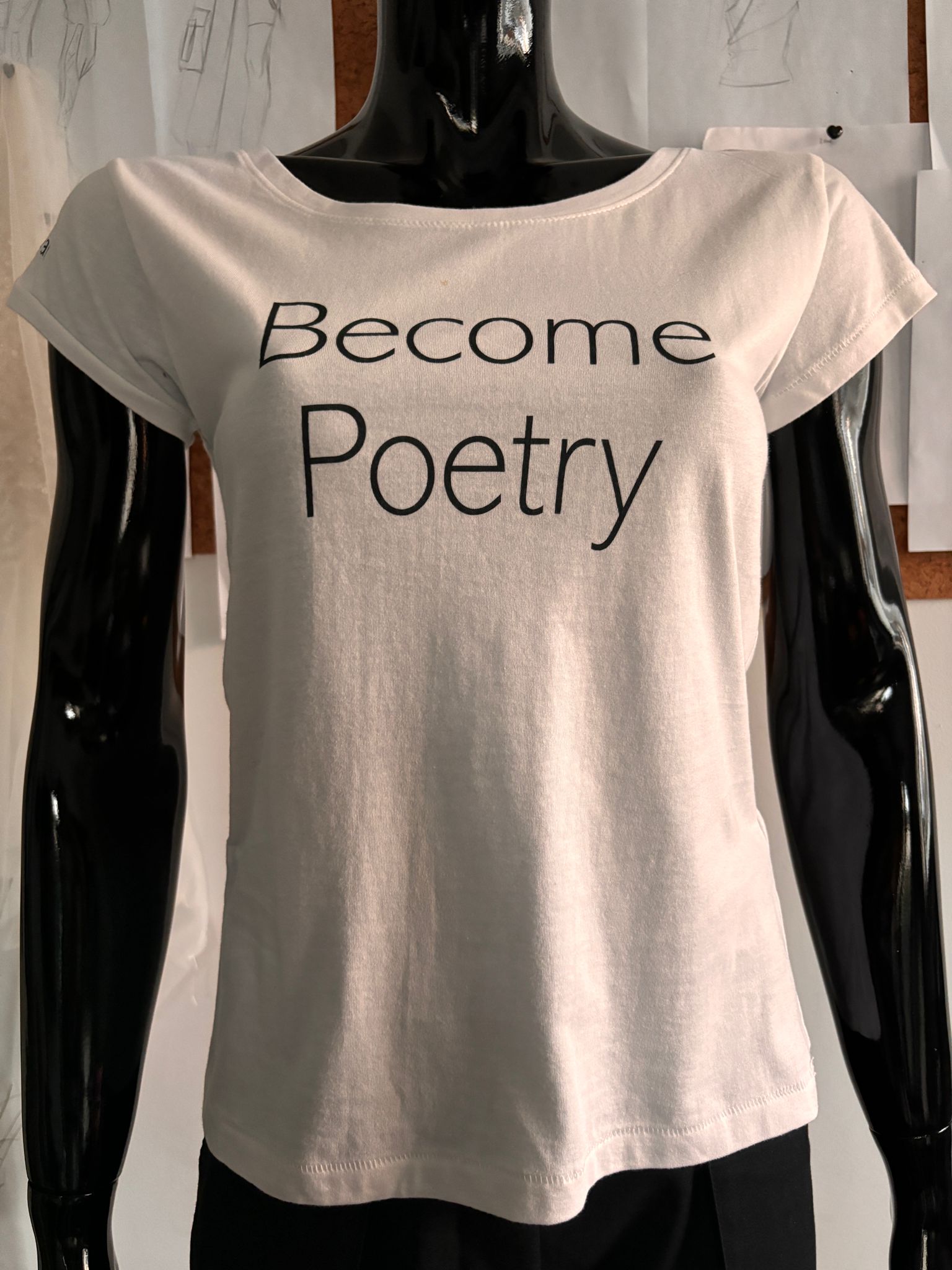 Tricou Become Poetry