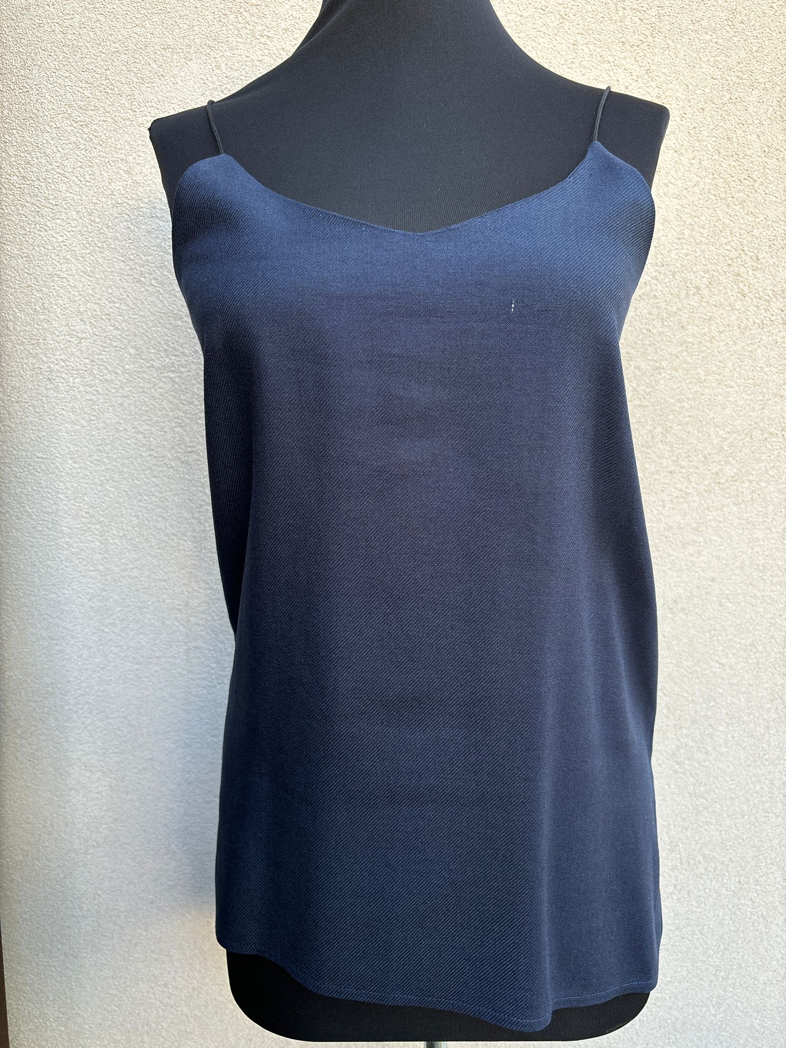 Minimal bleumarin top