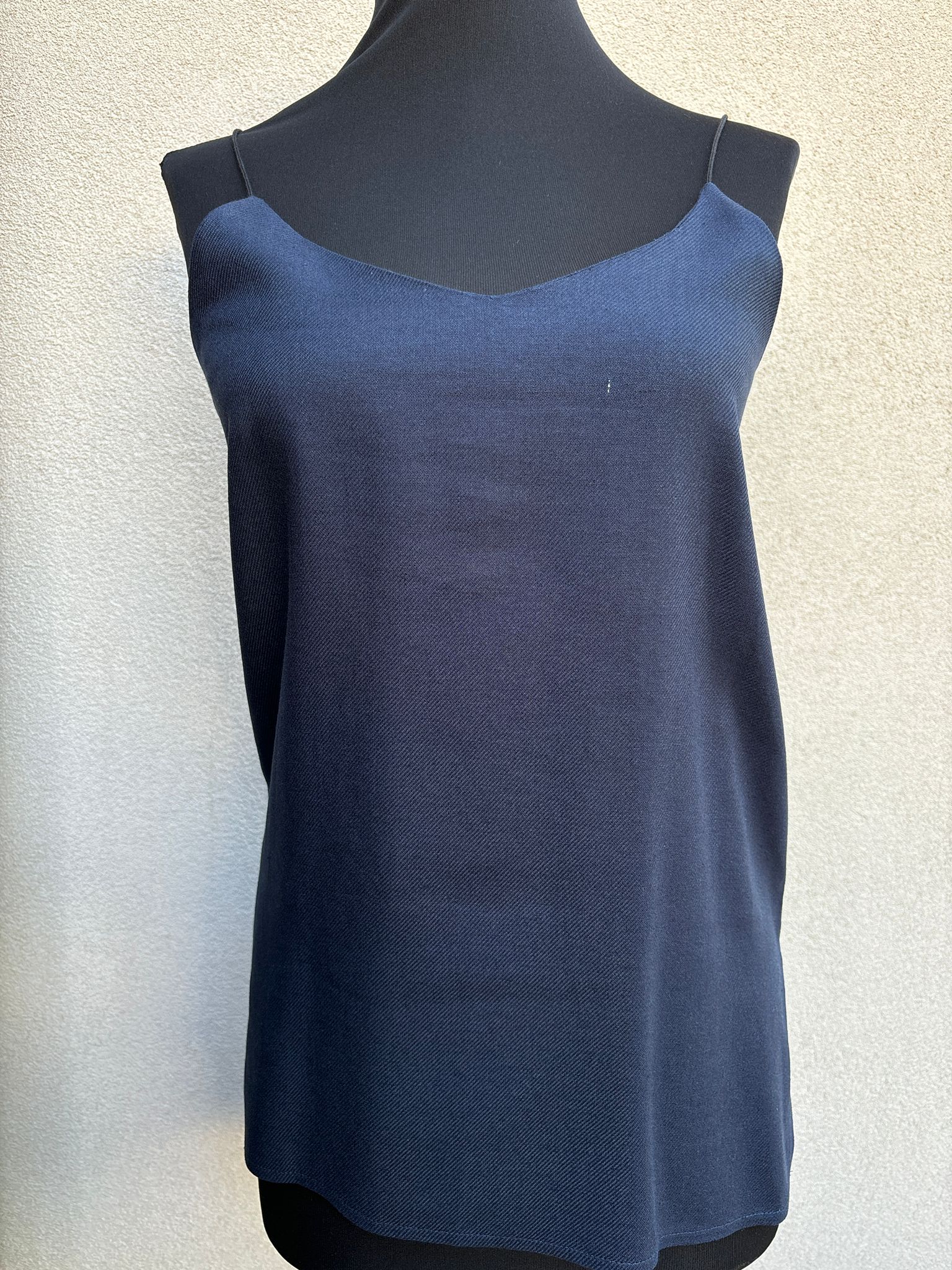 Minimal bleumarin top