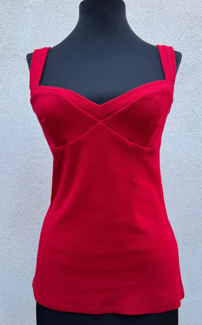 Red dolce vita top